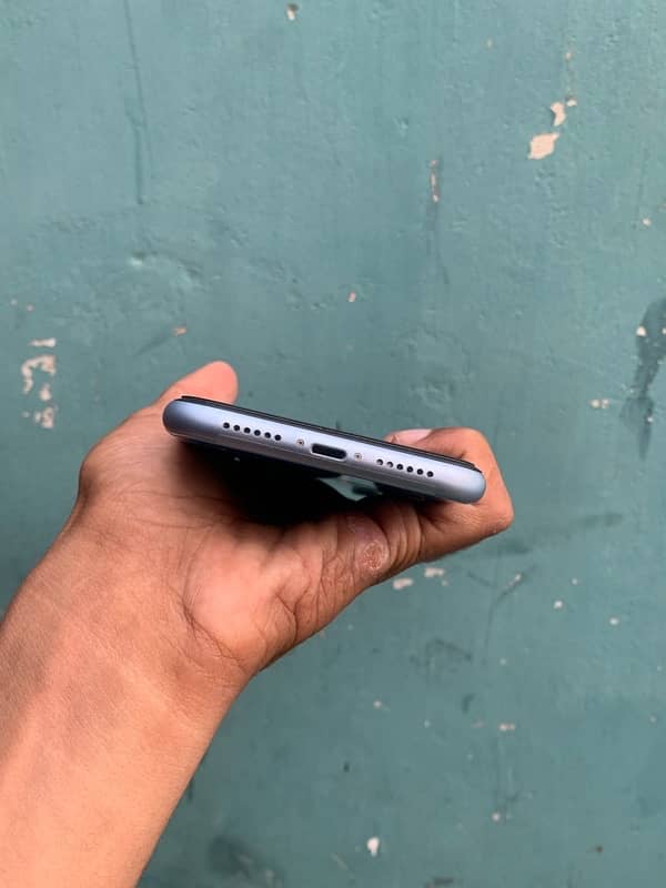 IPhone Xr/64gb/exchange possible 12