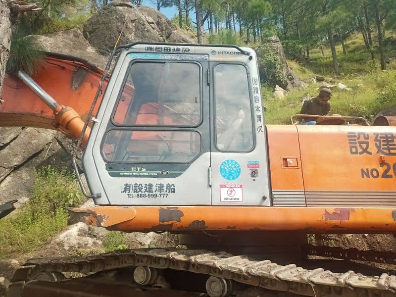 Excavator hitachi 400 1