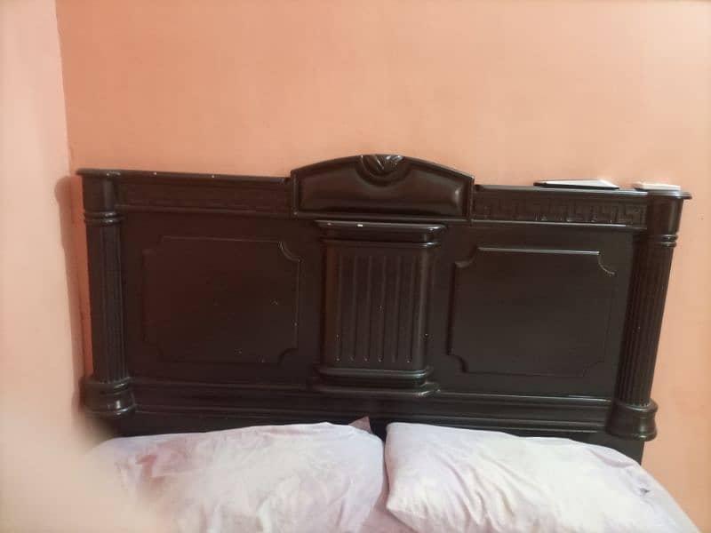 Bed for sell with mattress 1