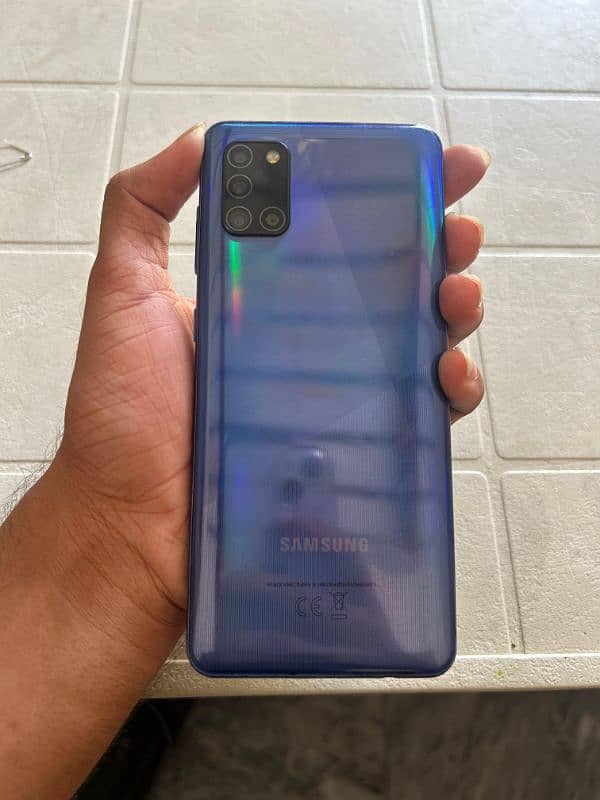 SAMSUNG A31 1