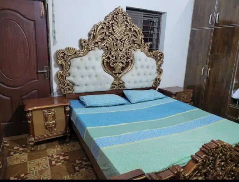 king bed set with dressing table without matters 4