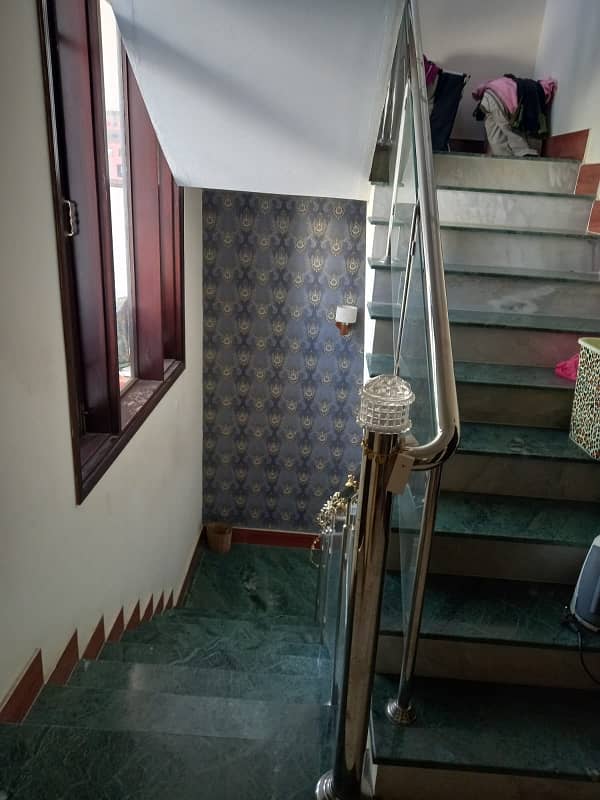 Almost New House 100 SQ Yards With Basement Available For Sale In Dha Phase 8 5