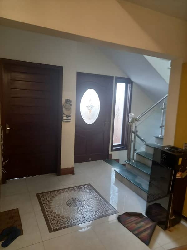 Almost New House 100 SQ Yards With Basement Available For Sale In Dha Phase 8 9