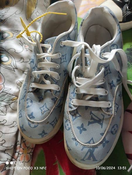 boys shoes 10