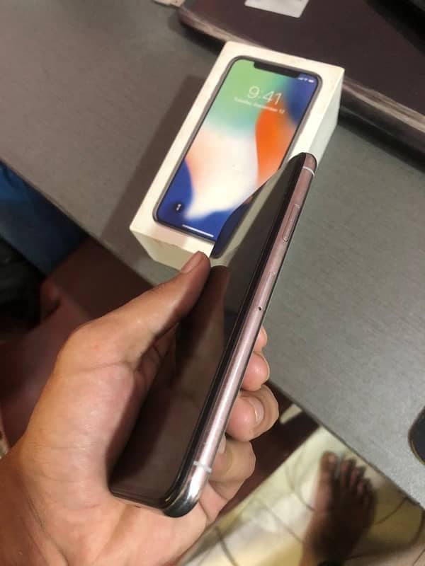 IPhone X PTA Approved (256gb) 4