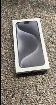 iphone 15 pro box pack non active Canada physical non pTa  Available