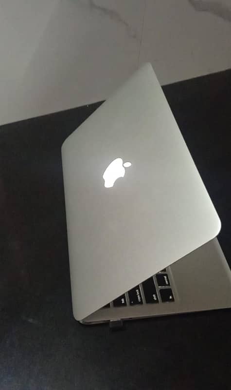 MacBook Air model 2015 2