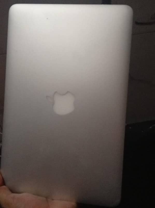 MacBook Air model 2015 6