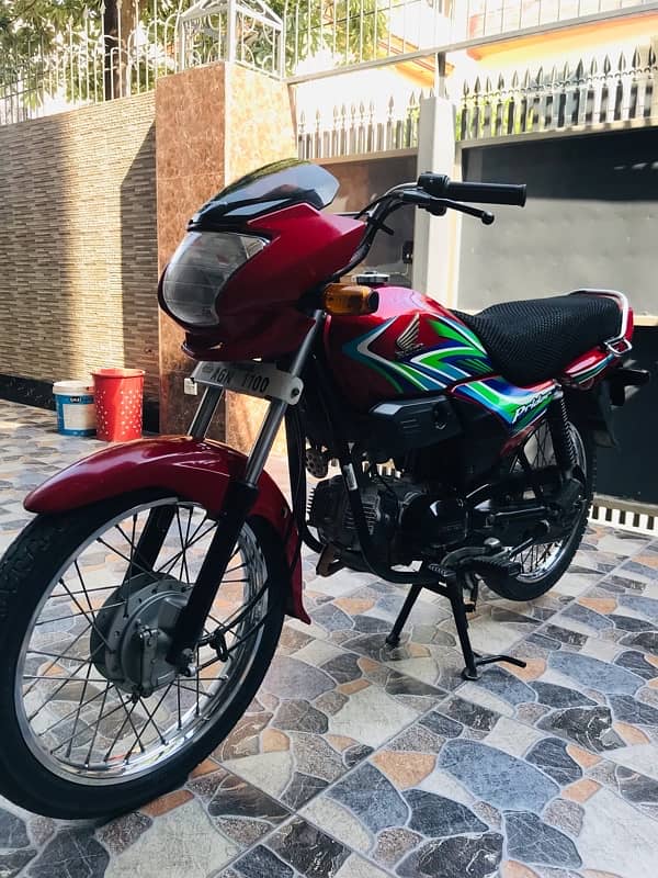 Honda pridor 100cc 3