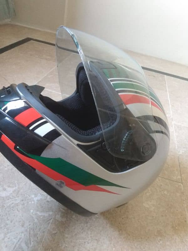 Castrol Active Helmet 1