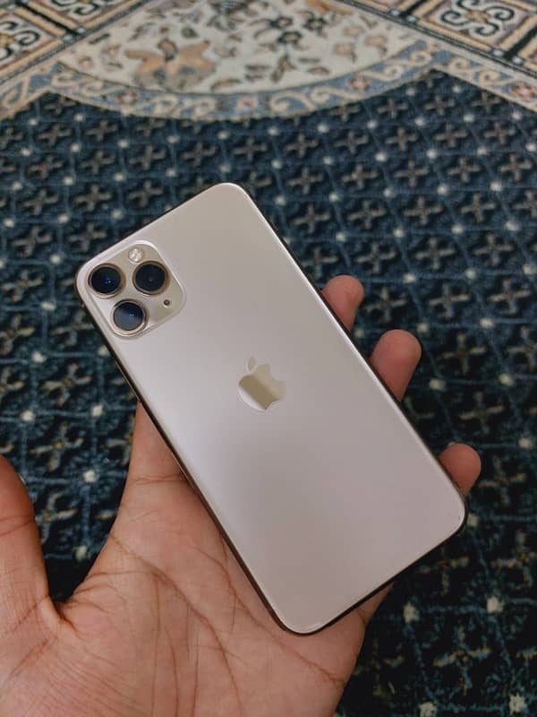 iphone 11pro 256gb non pta 7