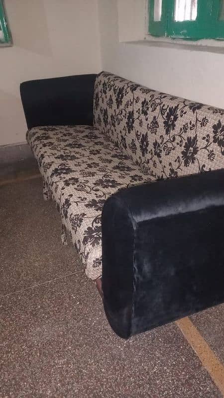 Comebed Sofa 1