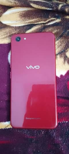 VIVO Y83 KIT WITH BOX AND CHARGER.