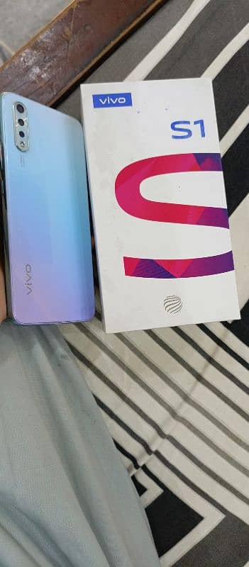 VIVO S1 2