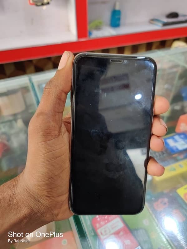 i phone x bypass  non pta  64 gb 3