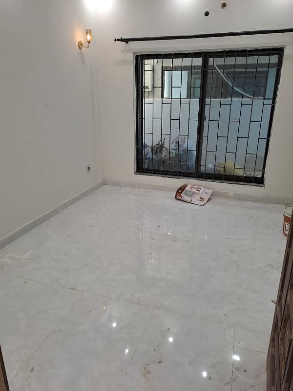 Dha rahbar 5 marla lower brand new portion for rent 0