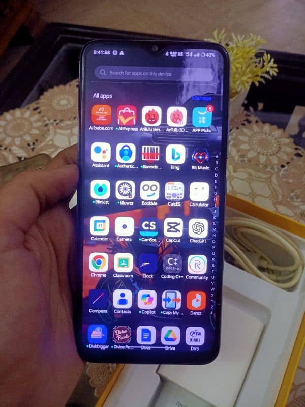 Realme C25S 4/128 WITH ORIGINAL BOX AND CHARGER, 10/10 Condition. 4