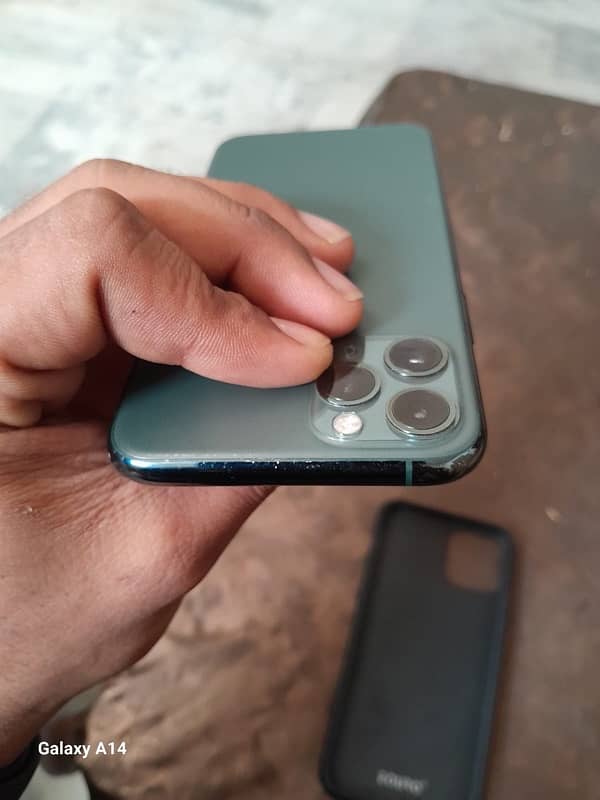 I phone 11 pro 64Gb non PTA non active 3