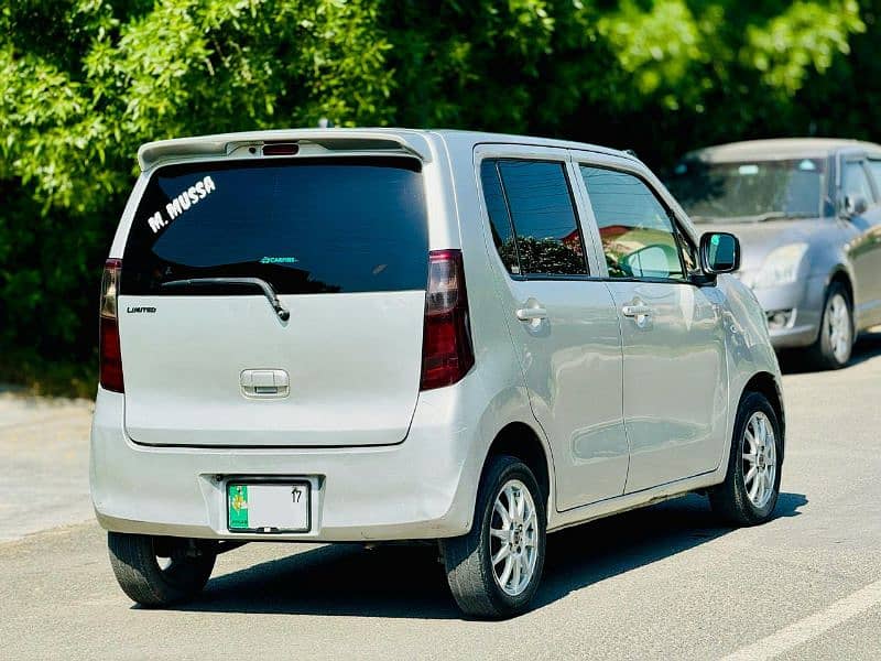 Suzuki Wagon R 2015 1