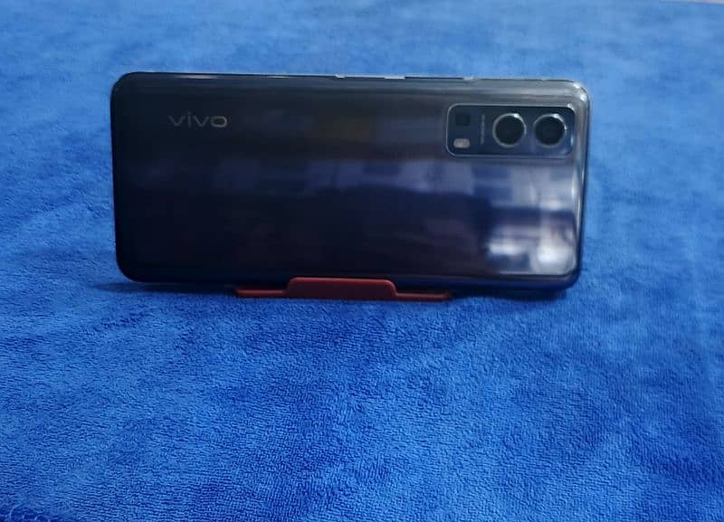 vivo y72, Non PTA, 10 by 10 condition, storage 8/128, colour shining 7