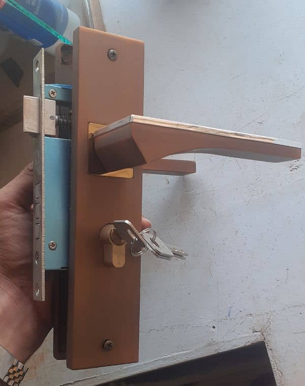 Diy Cast Handle Lock 0