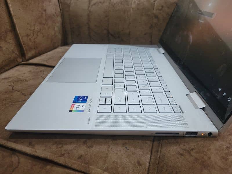 HP ENVY I7 11TH GENERATION X360 TOUCHSCREEN 2