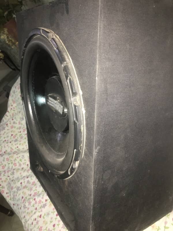 woofer for amplifier with heavy bass ready to plug in 6