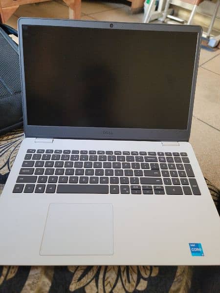 DELL INSPIRON 3501 CORE I5 11th gen 3