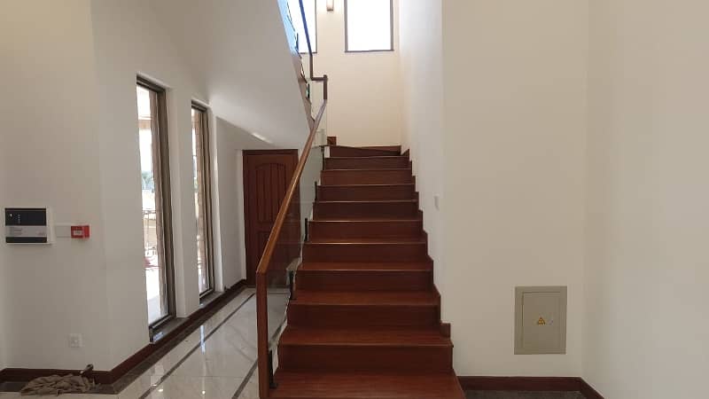 1 Kanal House For Rent Non Furnished in Phase 6 DHA Lahore Prime Location 11