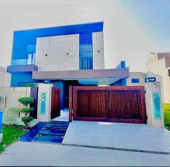 10 Marla Full House For Rent in DHA Phase 7 Near Golf Club & Fairways Commercial