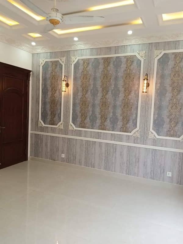 1 kanal upper portion Is Available For Rent In DHA Phase 7 Lahore At Super Hot Location 1