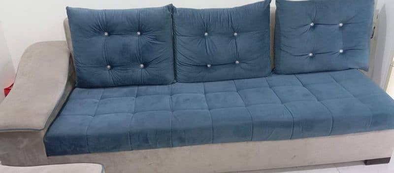 sofa set 8mah used 3