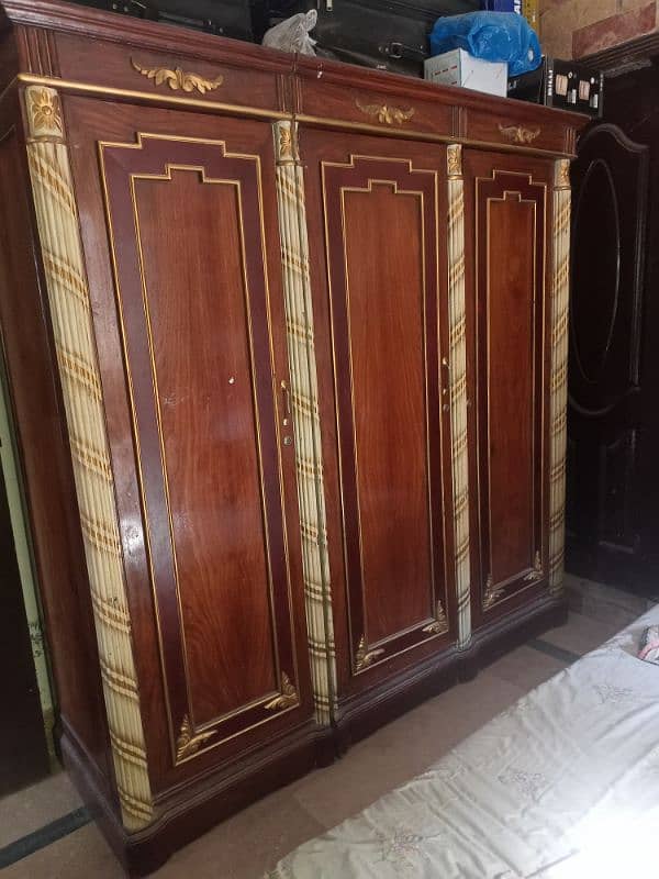 wood wardrobe 1