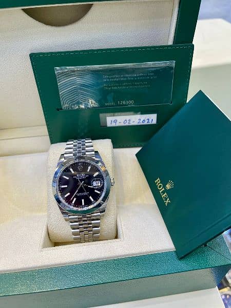 Sell Watch Buyer used Rolex Rado omega cartier tagheuar Bvlgari tudor 18