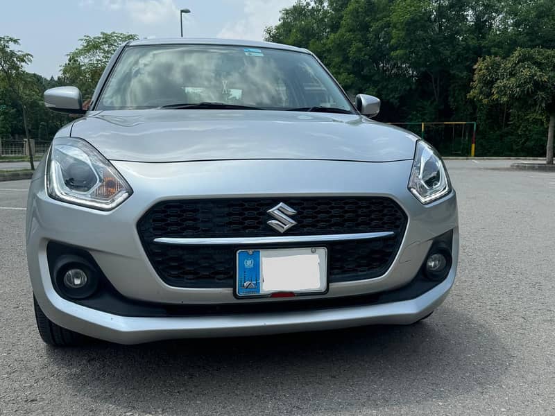 Suzuki Swift GLX CVT  2022 0