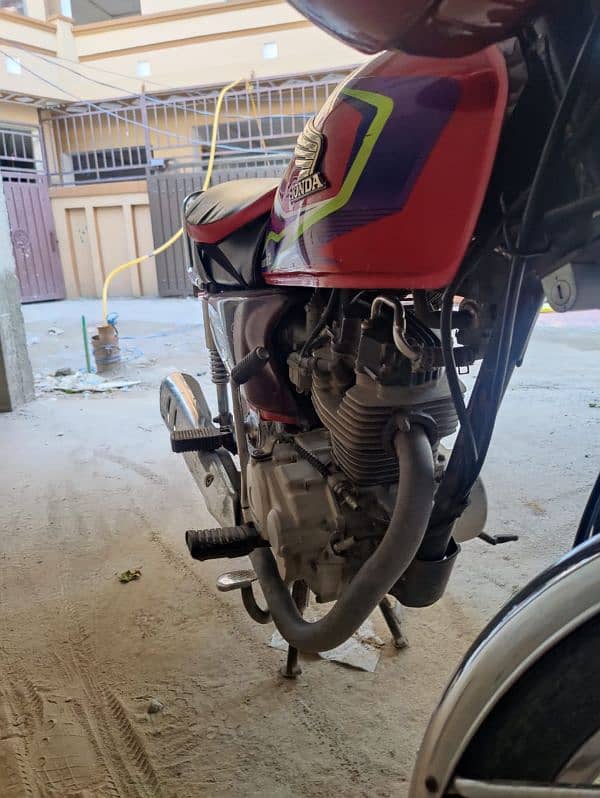 Honda 125 4