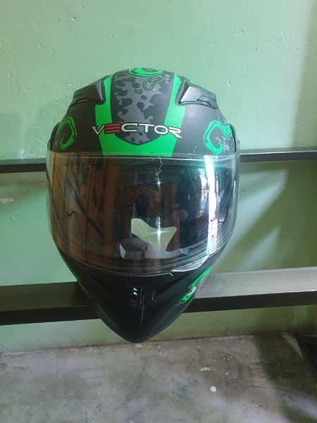 vector helmet 1 week used 1