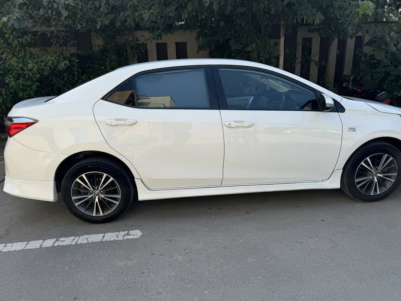 Toyota Corolla Altis 2018 1.6 8