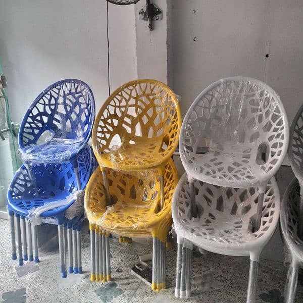 plastic chair 4