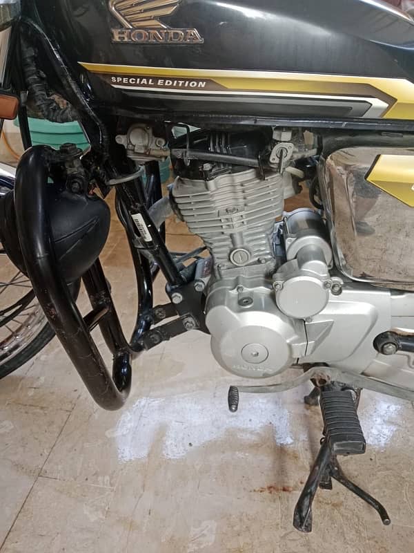 honda 125 self start 3