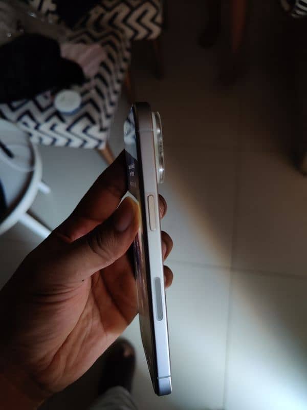 iphone 15 pro max 512GB 3