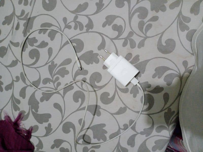 realme C51 charger for sale in 10 condition 33W fast charger 1