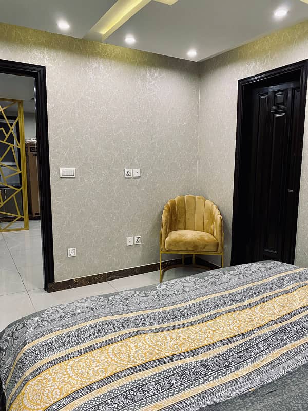 1 Bedroom VIP Full furnish flat per day available in Bahria town Lahore 4