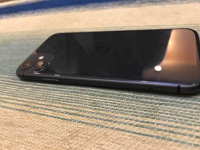 iphone 11 64gb jv 4