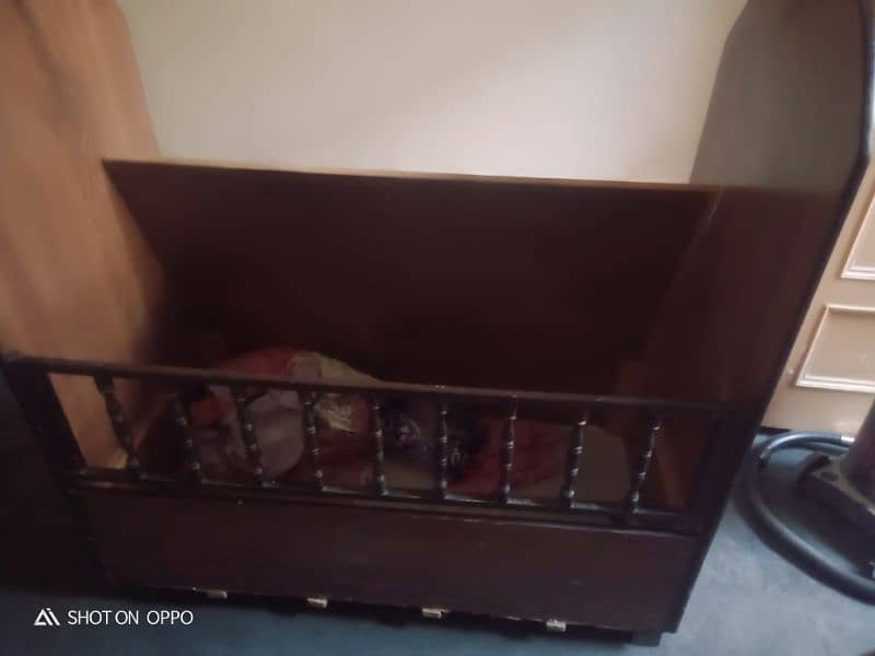 Baby Cot " new condition" 5