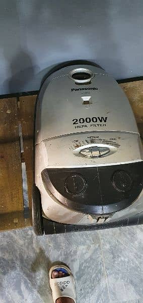 vacuum cleaner (Panasonic) 7