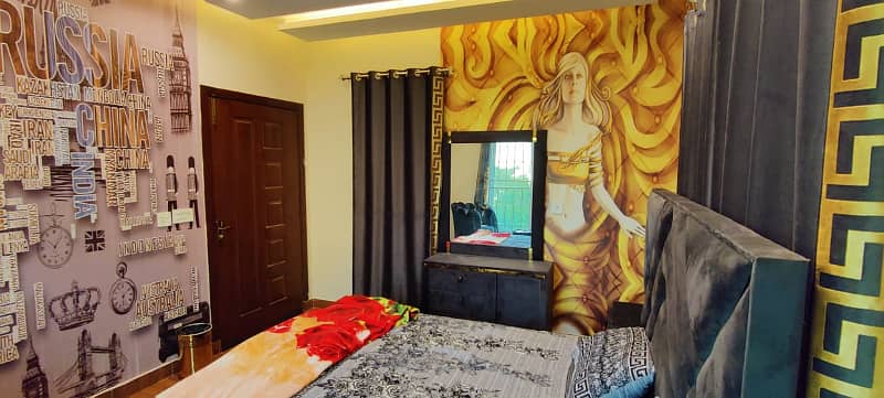 1 Bedroom VIP Full furnish flat per day available in Bahria town Lahore 7