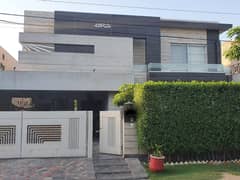 1 Kanal Slightly Used Unique Modern Design House For Sale At Prime Location Near To Park In DHA Phase 4 Lahore 0