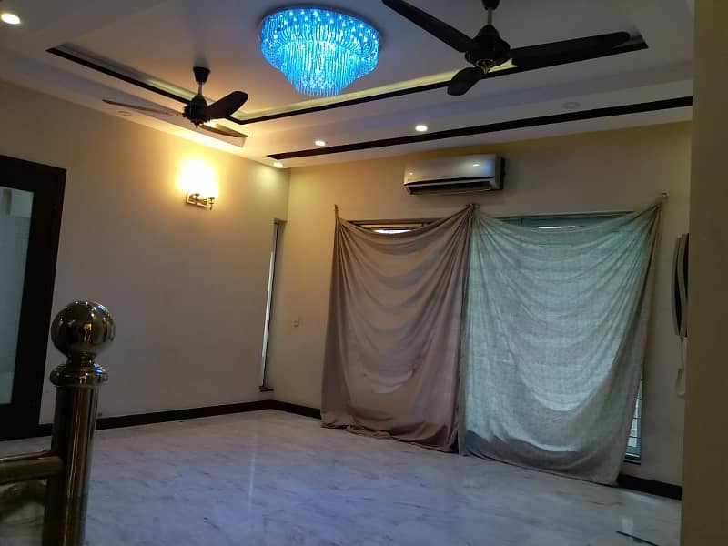 1 Kanal Slightly Used Unique Modern Design House For Sale At Prime Location Near To Park In DHA Phase 4 Lahore 23