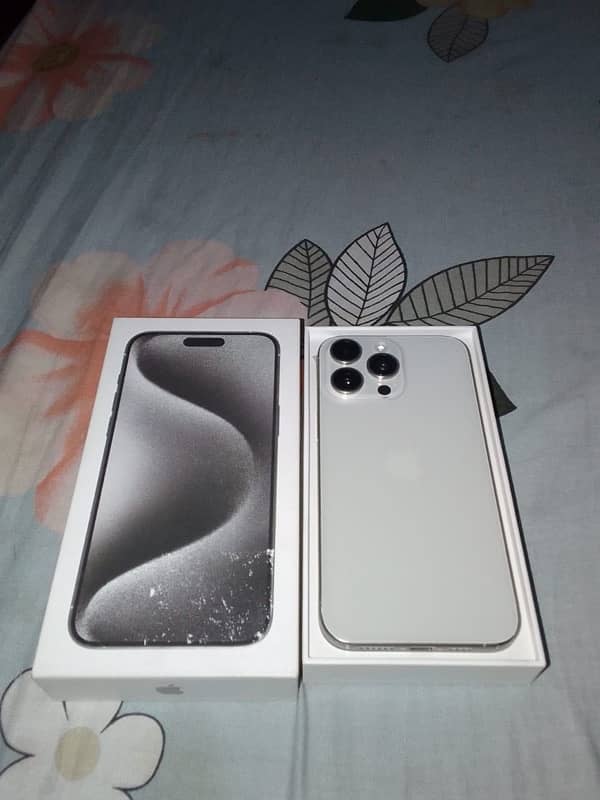 I PHONE 15 PRO MAX WHITE TITANIUM 0